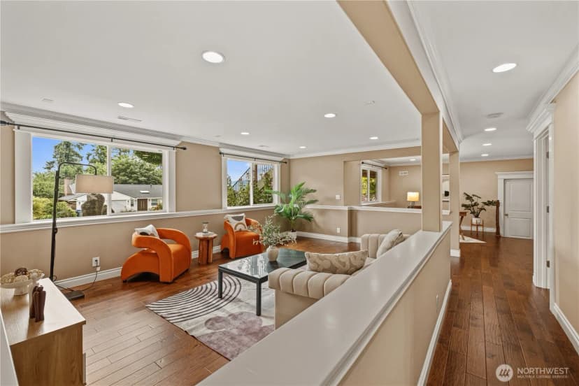 Property photo for 413 174th Place Ne, Bellevue photo 28