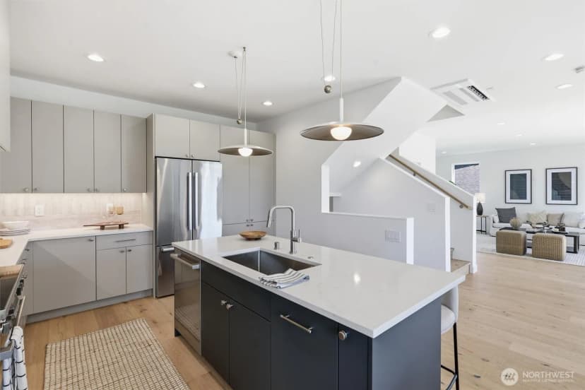 Property photo for 2710 58th Avenue Sw, Seattle photo 19