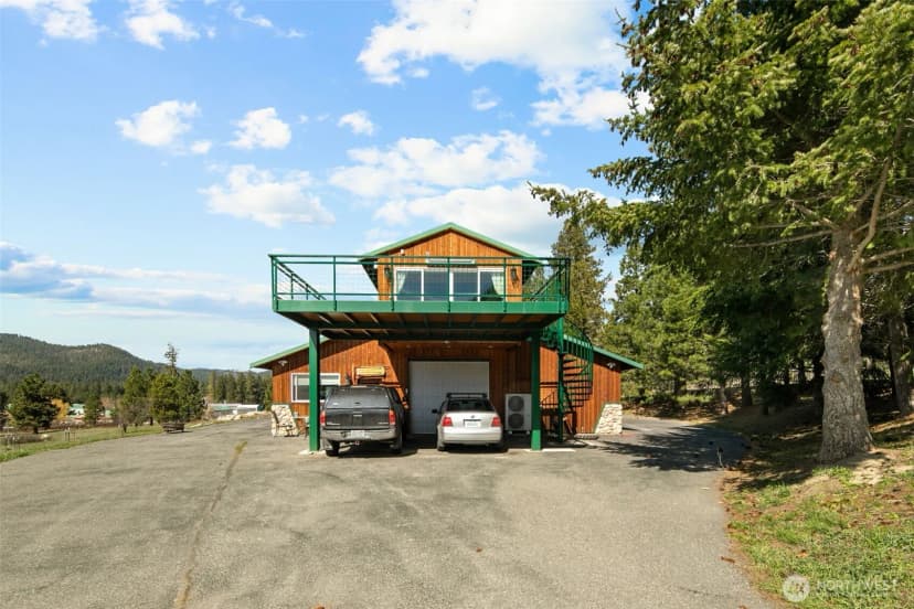 Property photo for 18547 Camp 12 Road, Leavenworth photo 2