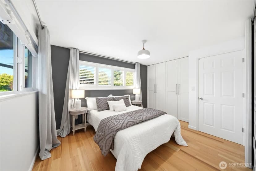 Property photo for 3502 29th Avenue W, Seattle photo 11