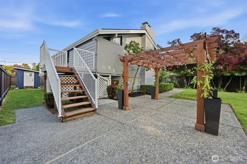 Property photo for 3502 29th Avenue W, Seattle photo 34