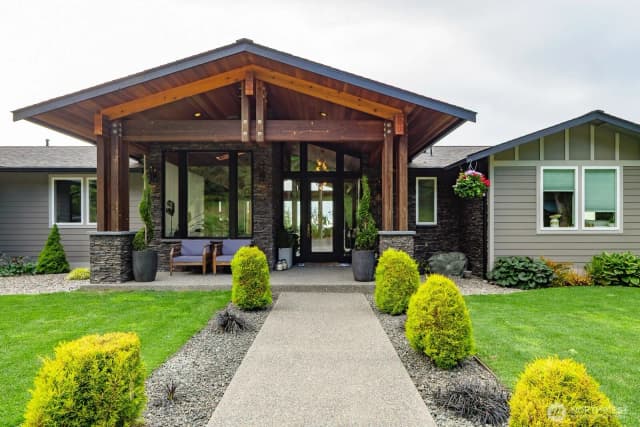 Property photo for 339 & 337 Wildcat Road, Port Angeles