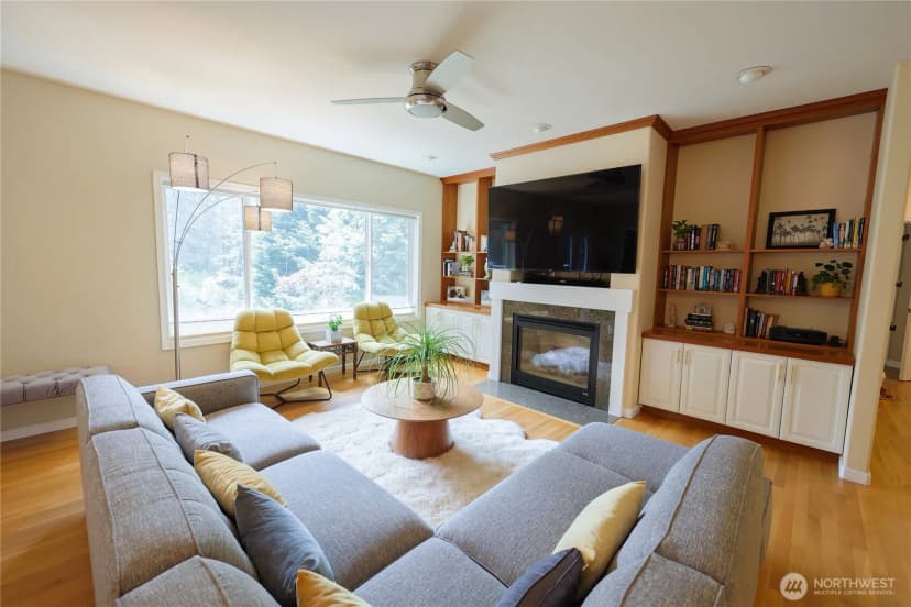 Property photo for 18709 68th Street E, Bonney Lake photo 11