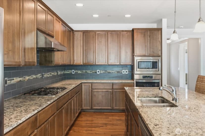 Property photo for 5417 165th Place Sw, Lynnwood photo 8