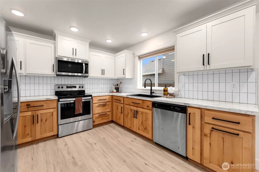 Property photo for 610 Stone View Way, Kalama photo 13