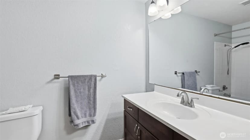 Property photo for 17333 160th Avenue Se, Renton photo 22