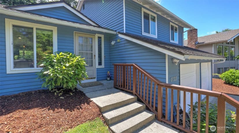 Property photo for 17333 160th Avenue Se, Renton photo 5