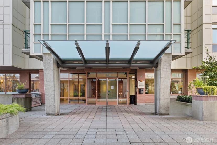 Property photo for 1188 106th Avenue Ne #222, Bellevue photo 22