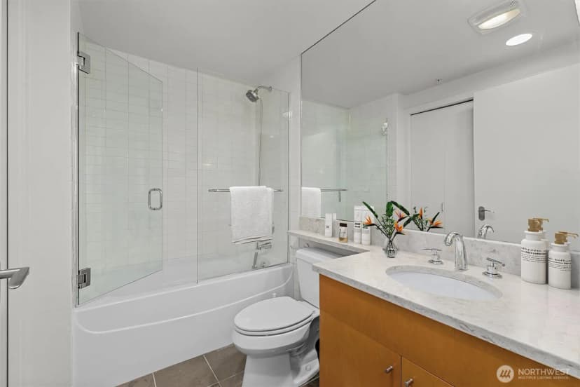 Property photo for 1188 106th Avenue Ne #222, Bellevue photo 20