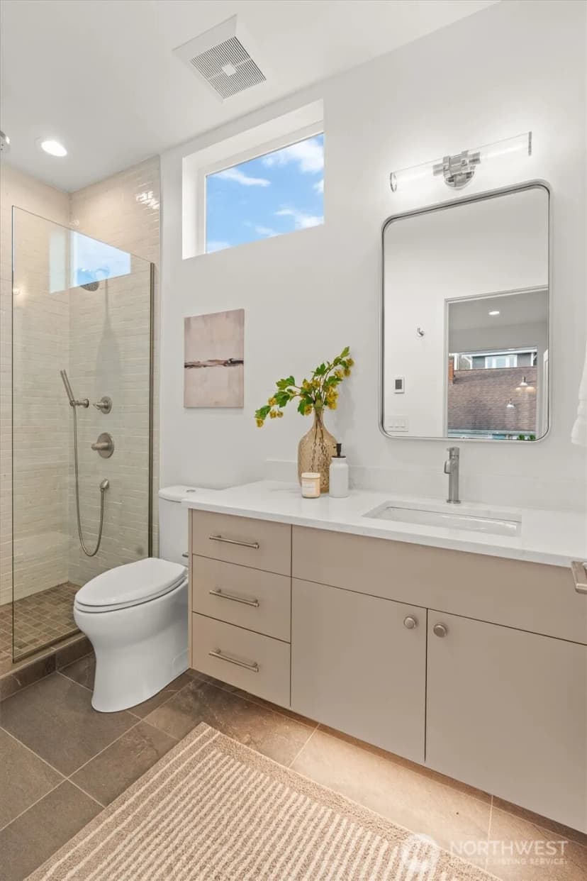 Property photo for 2712 58th Avenue Sw, Seattle photo 20