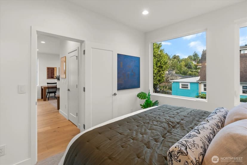 Property photo for 2712 58th Avenue Sw, Seattle photo 18