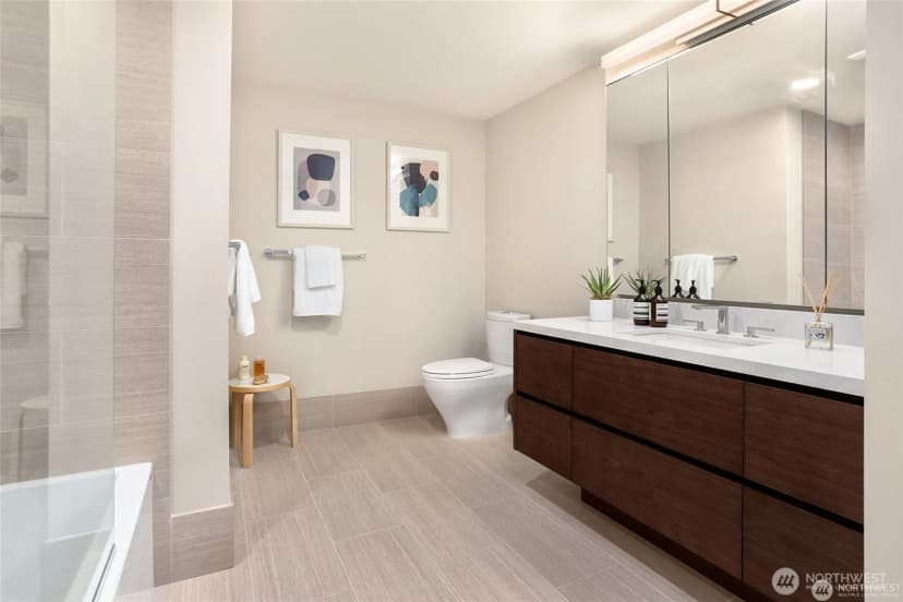 Property photo for 121 Stewart Street #3306, Seattle photo 10