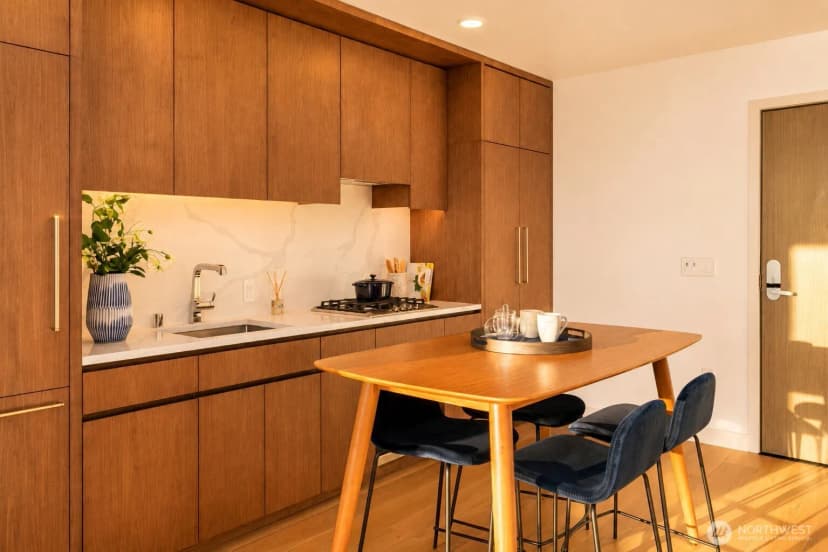 Property photo for 121 Stewart Street #3306, Seattle photo 9