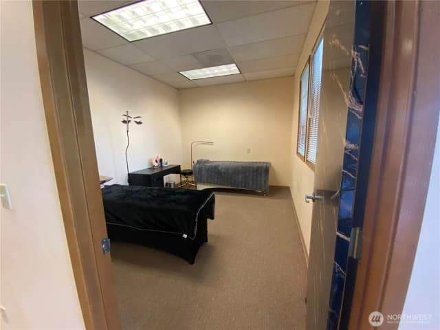 Property photo for 1833 Auburn Way N #p, Auburn photo 3