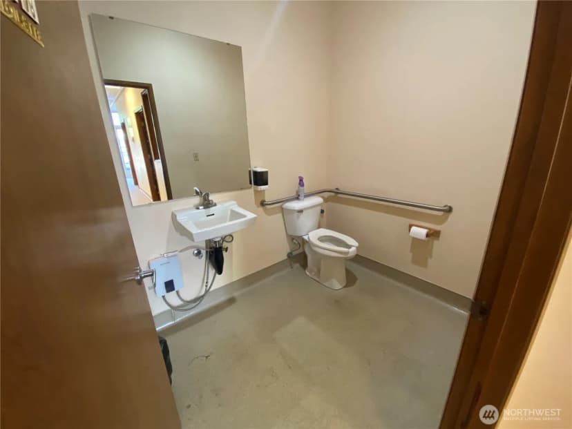 Property photo for 1833 Auburn Way N #p, Auburn photo 7