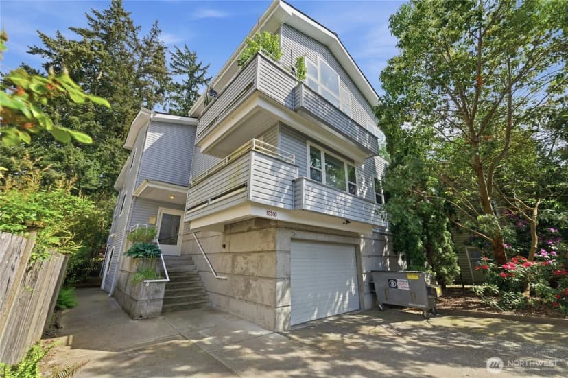 Property photo for 13310 Greenwood Avenue N, Seattle photo 2