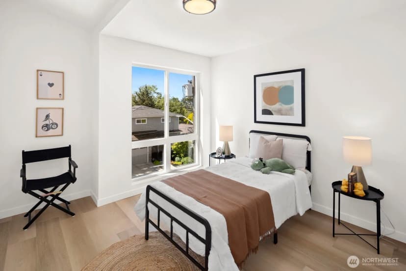 Property photo for 334 Ne 90th Street, Seattle photo 19