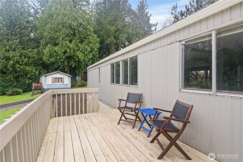 Property photo for 2284 Yew Street Road #e-1, Bellingham photo 18