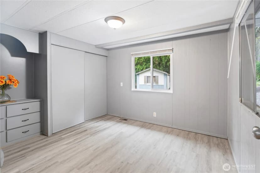 Property photo for 2284 Yew Street Road #e-1, Bellingham photo 16