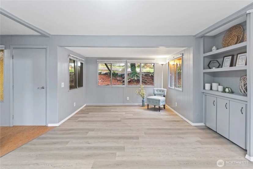 Property photo for 2284 Yew Street Road #e-1, Bellingham photo 10