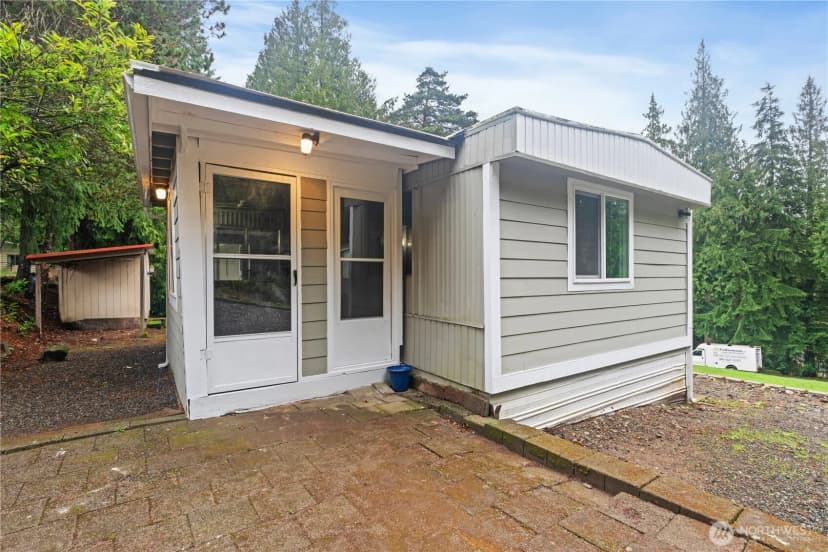 Property photo for 2284 Yew Street Road #e-1, Bellingham photo 19