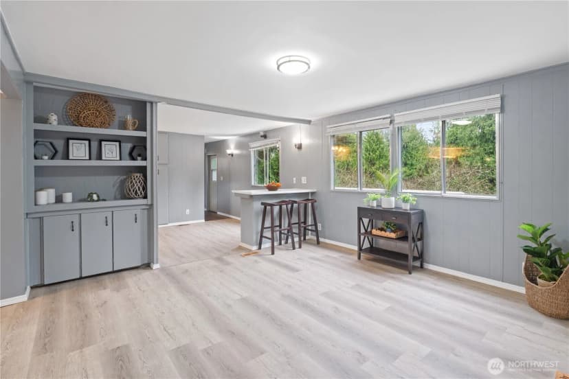 Property photo for 2284 Yew Street Road #e-1, Bellingham photo 8