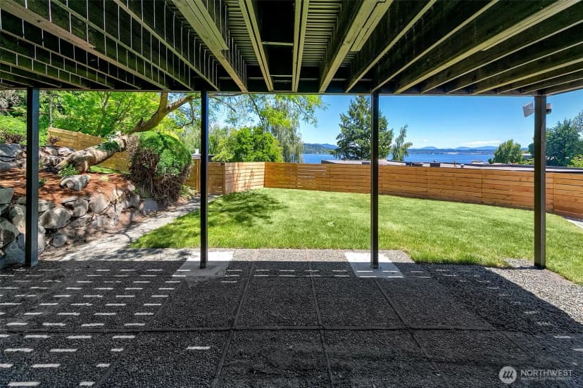 Property photo for 7936 Seward Park Avenue S #c, Seattle photo 25