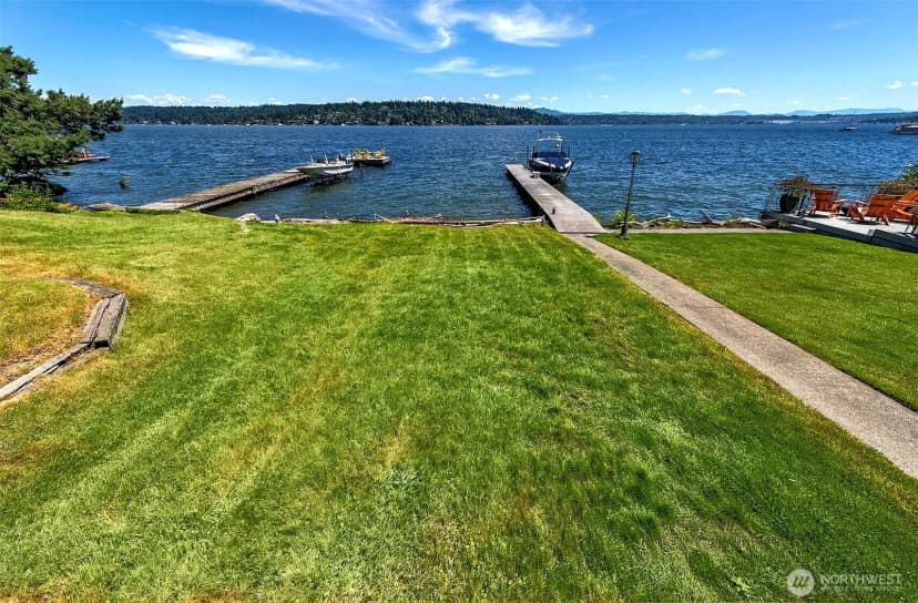Property photo for 7936 Seward Park Avenue S #c, Seattle photo 27