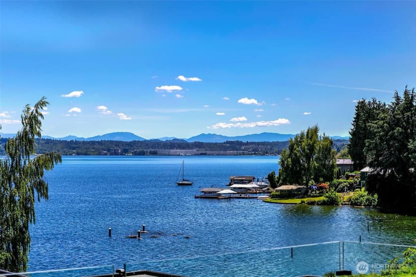 Property photo for 7936 Seward Park Avenue S #c, Seattle photo 24