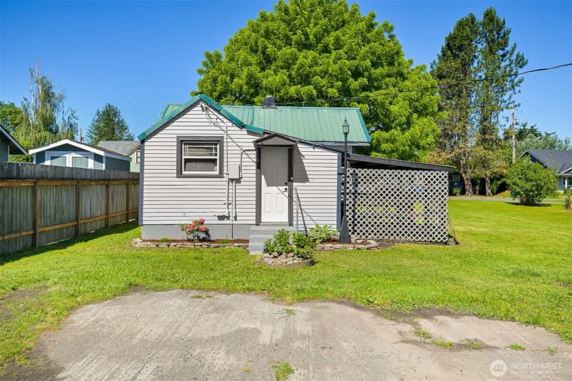 Property photo for 504 W 1st Street, Nooksack photo 26