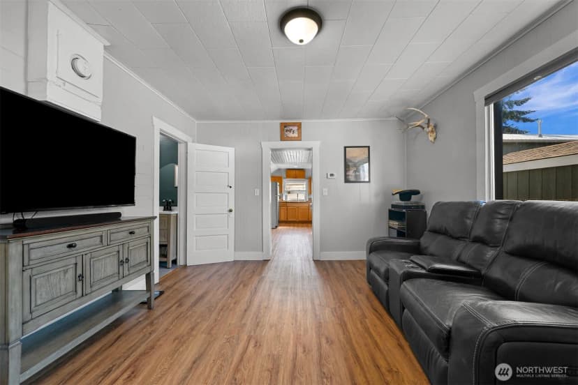 Property photo for 504 W 1st Street, Nooksack photo 9