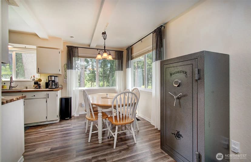 Property photo for 153 Monticello Drive, Longview photo 8