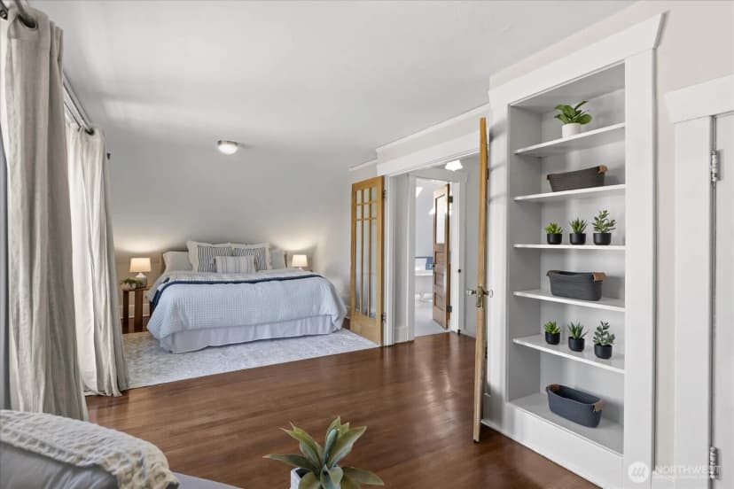 Property photo for 1601 10th Avenue W, Seattle photo 15