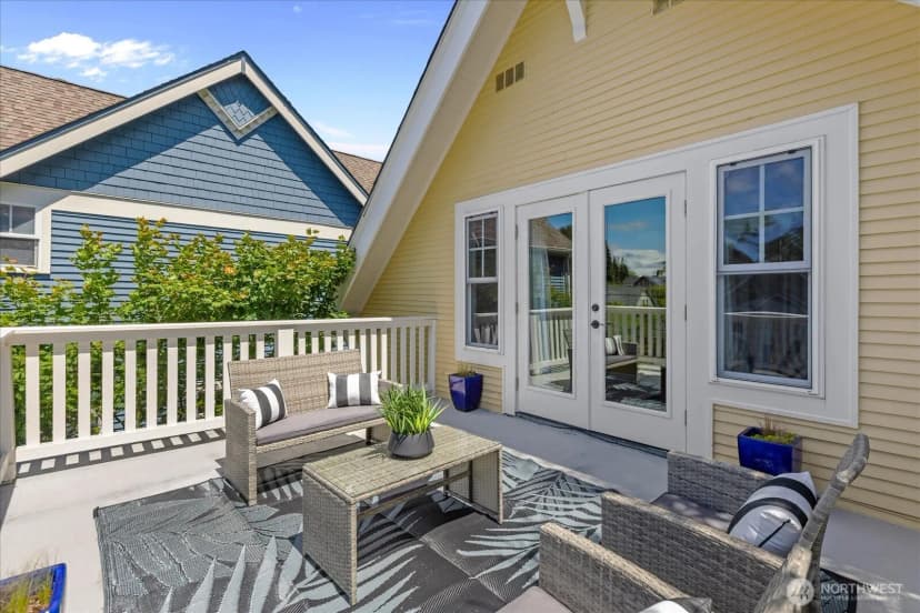 Property photo for 1601 10th Avenue W, Seattle photo 19