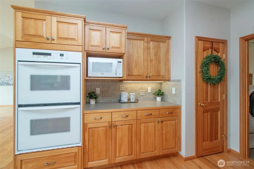 Property photo for 201 Karvellis Lane, Port Angeles photo 12