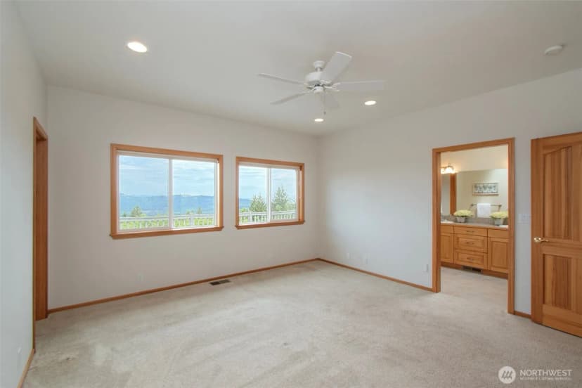 Property photo for 201 Karvellis Lane, Port Angeles photo 21