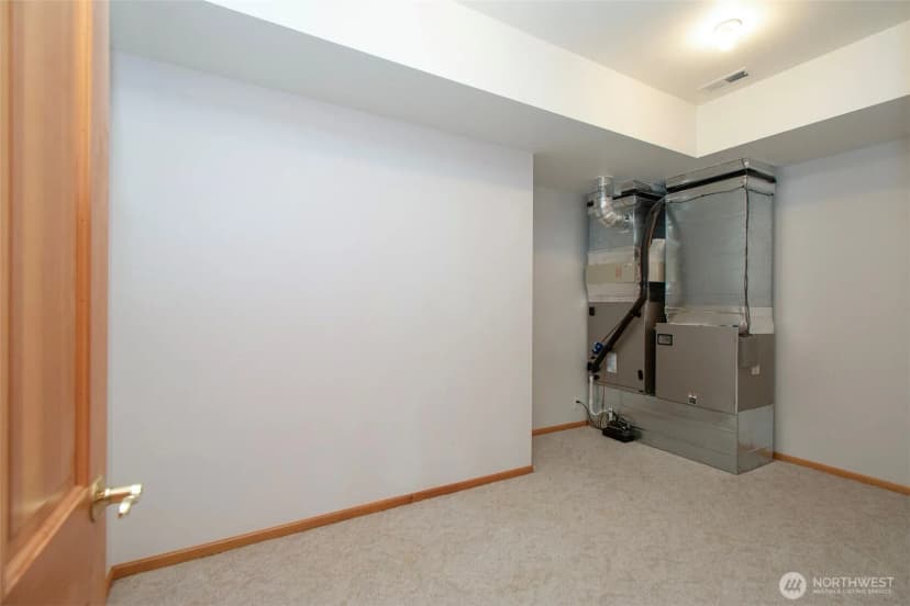 Property photo for 201 Karvellis Lane, Port Angeles photo 35