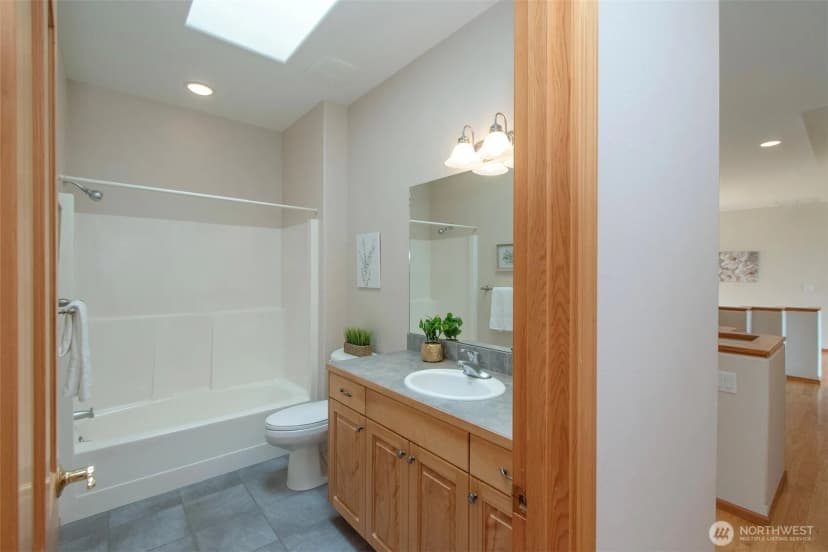 Property photo for 201 Karvellis Lane, Port Angeles photo 18