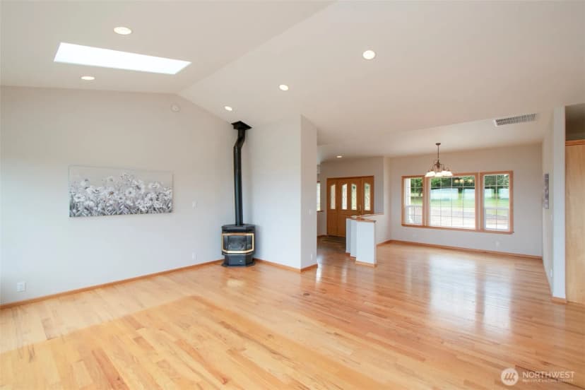Property photo for 201 Karvellis Lane, Port Angeles photo 8
