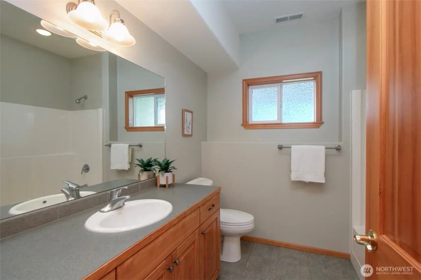 Property photo for 201 Karvellis Lane, Port Angeles photo 32