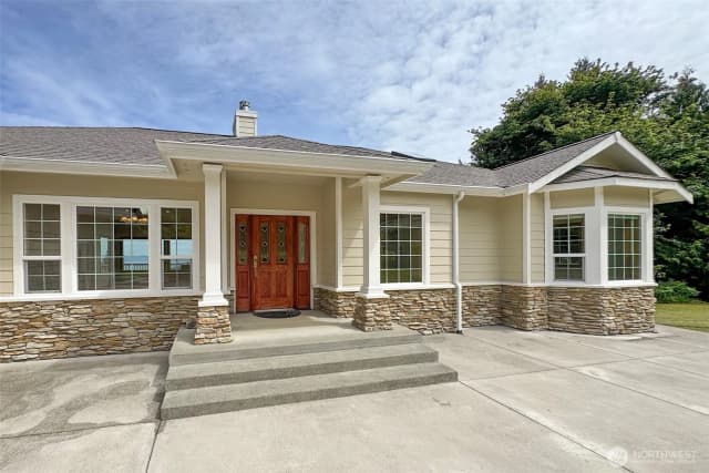 Property photo for 201 Karvellis Lane, Port Angeles photo 4