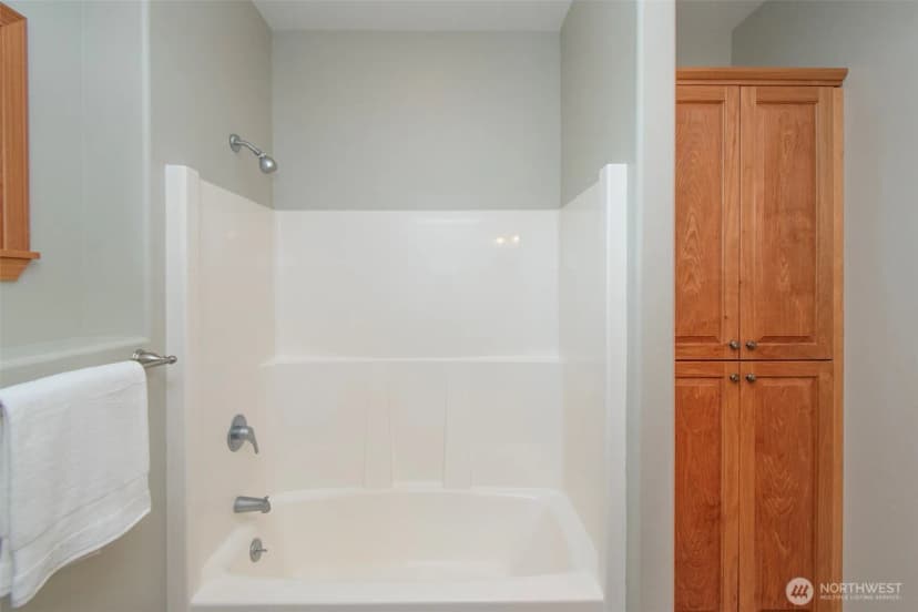 Property photo for 201 Karvellis Lane, Port Angeles photo 33