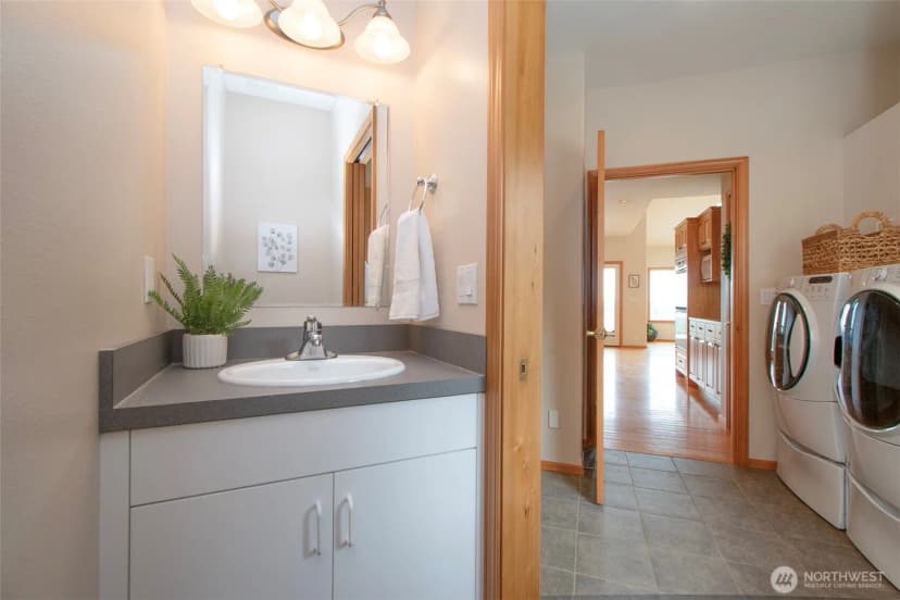 Property photo for 201 Karvellis Lane, Port Angeles photo 15