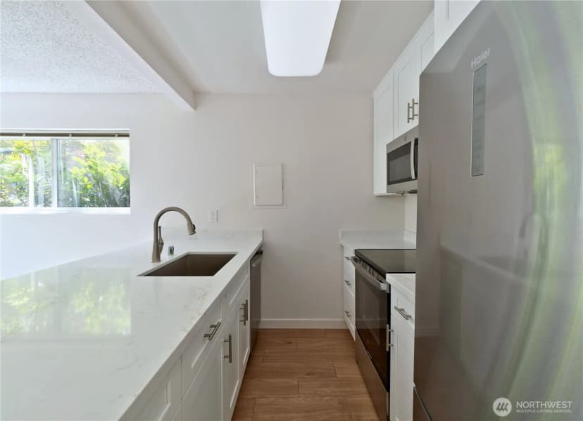 Property photo for 3015 127th Place Se #n12, Bellevue photo 14