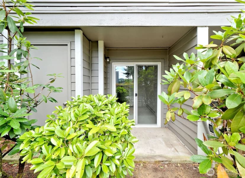 Property photo for 3015 127th Place Se #n12, Bellevue photo 24
