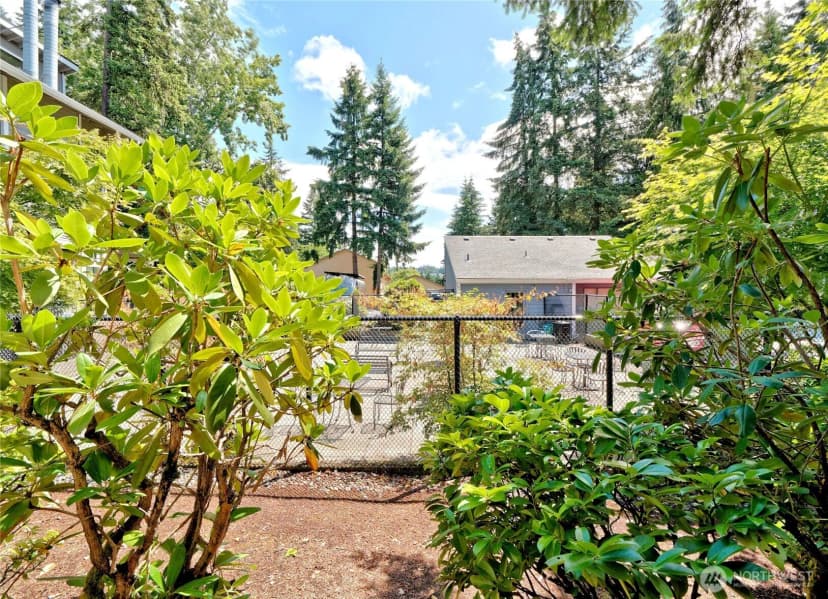 Property photo for 3015 127th Place Se #n12, Bellevue photo 25