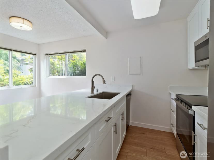 Property photo for 3015 127th Place Se #n12, Bellevue photo 4