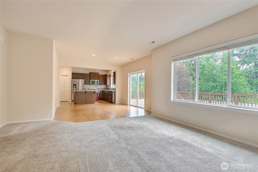 Property photo for 14011 2nd Avenue W, Everett photo 10