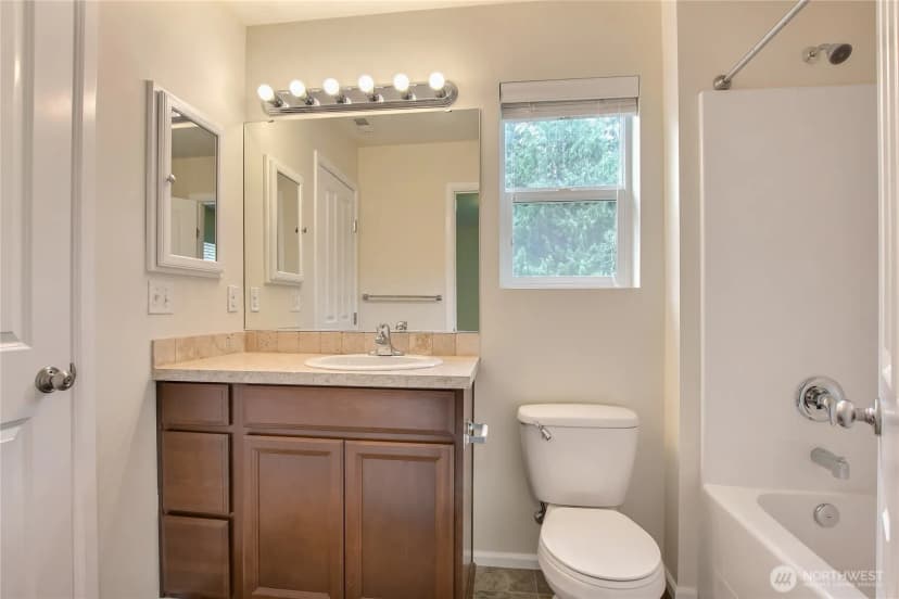 Property photo for 14011 2nd Avenue W, Everett photo 21