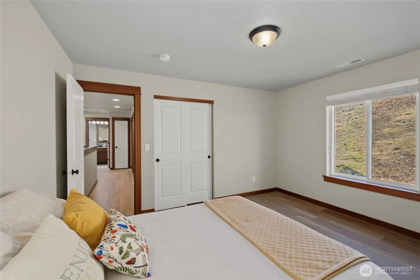 Property photo for 3143 Nw Delcon Court, East Wenatchee photo 31